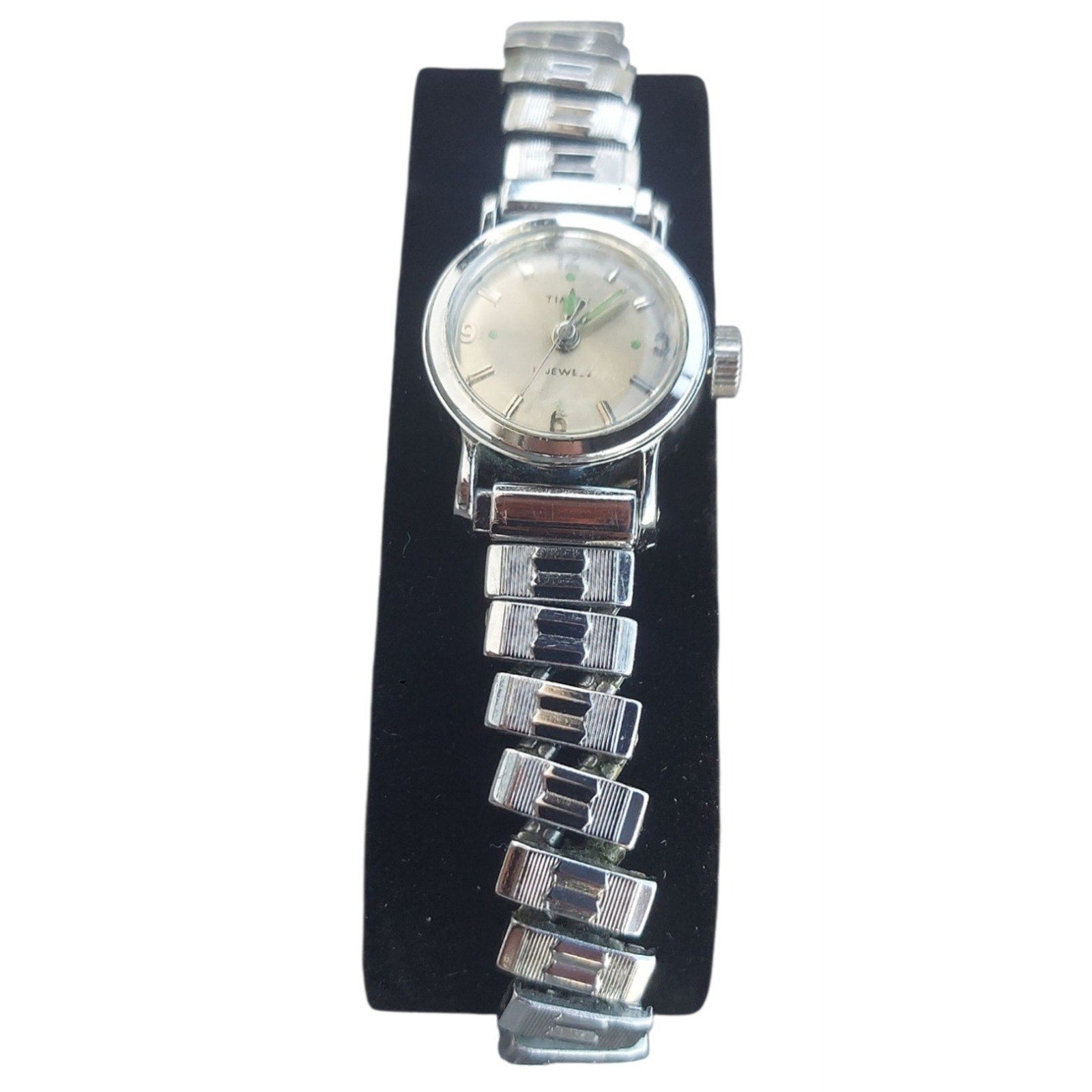Vintage Timex Women's 17 Jewels Mechanical Wind Up Watch Silver Tone Flex Band
